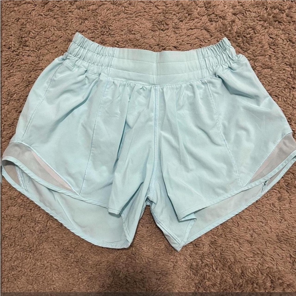 lululemon hotty hot shorts size 4